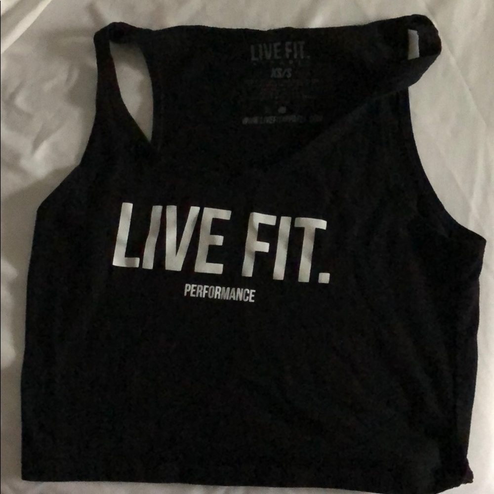 Live fit crop size xs